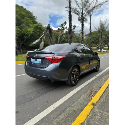 Toyota Corolla S 2016 Gris Caracas