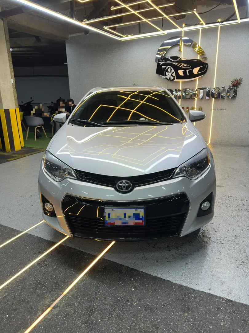 Toyota Corolla S 2016 Plateado Caracas