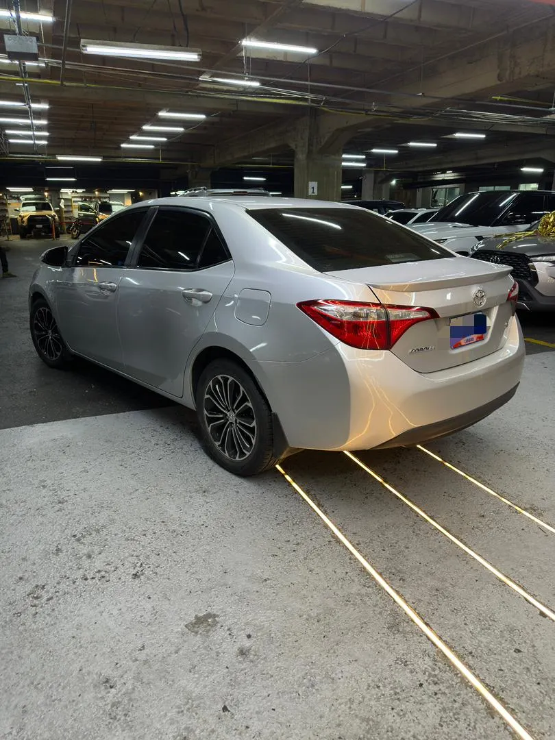 Toyota Corolla S 2016 Plateado Caracas
