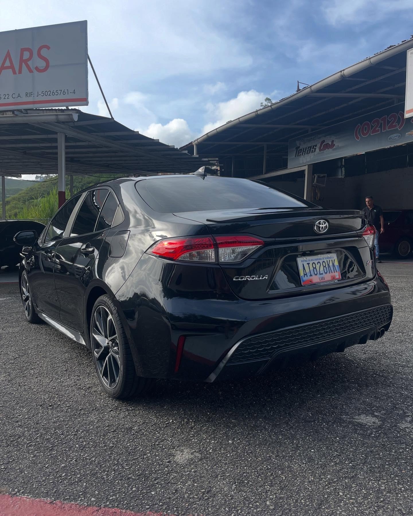 Toyota Corolla 2020 Negro San Antonio de Los Altos