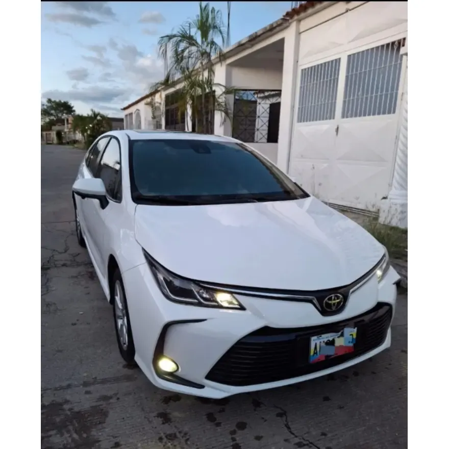 Toyota Corolla SE 2022 Plateado Caracas