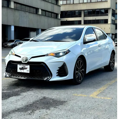 Toyota Corolla SE 2018 Blanco Caracas