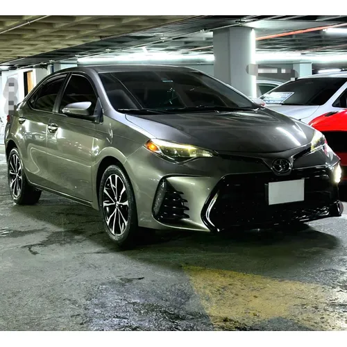 Toyota Corolla SE 2017 Gris Caracas