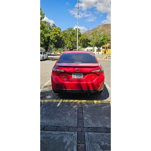 Toyota Corolla SE 2016 Rojo Caracas