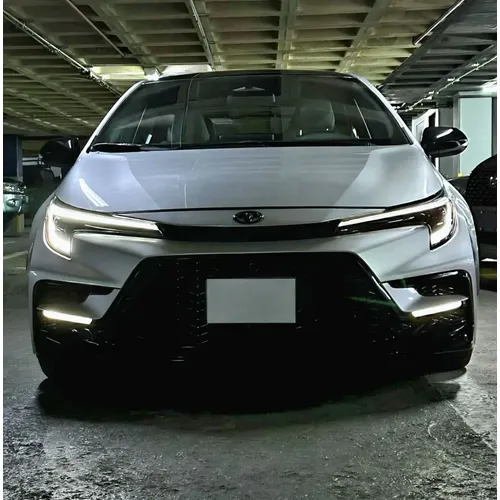 Toyota Corolla SE 2024 Gris Caracas