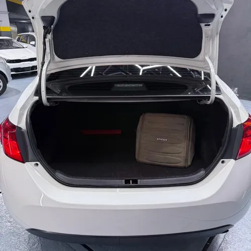 Toyota Corolla SE 2017 Blanco Caracas
