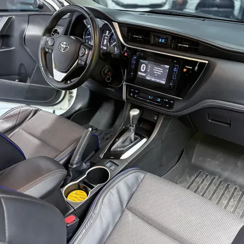 Toyota Corolla SE 2017 Blanco Caracas