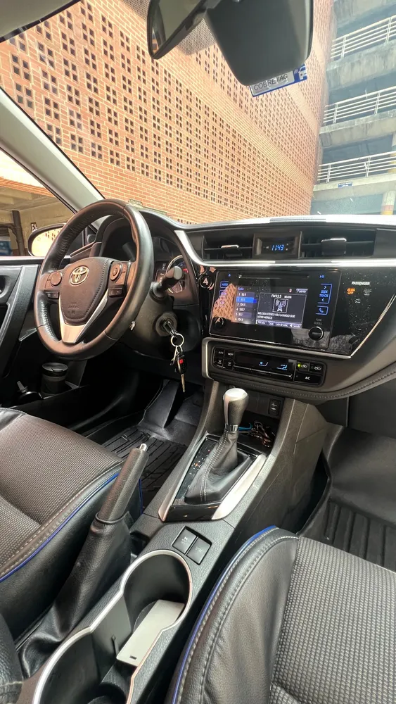 Toyota Corolla SE 2017 Azul Caracas