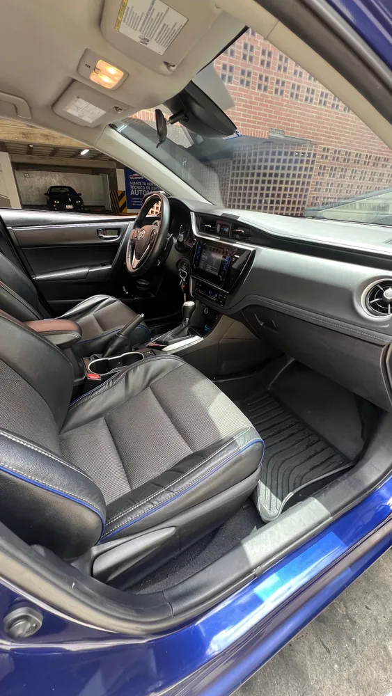 Toyota Corolla SE 2017 Azul Caracas
