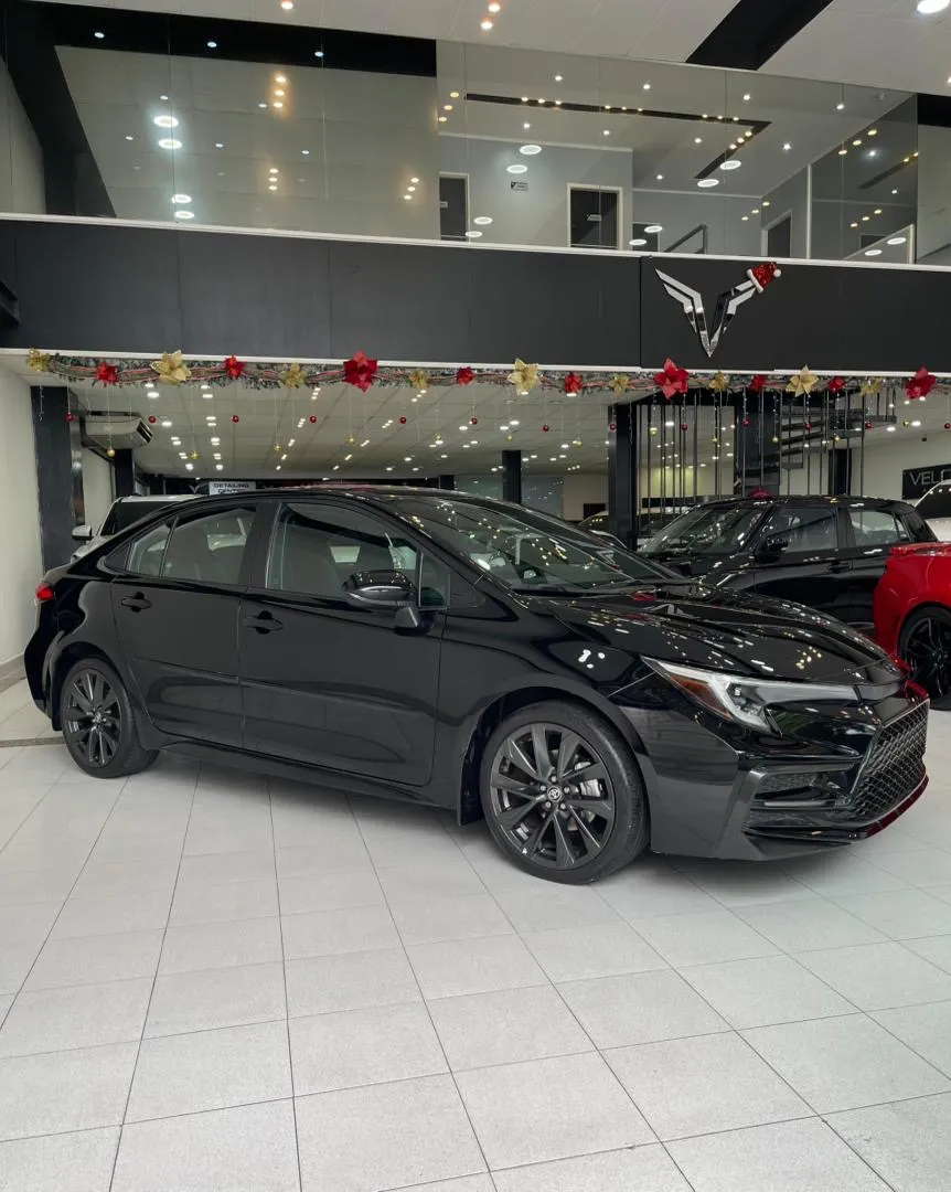 Toyota Corolla SE 2023 Negro Caracas