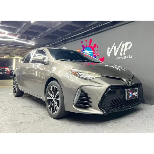 Toyota Corolla SE 2017 Gris Caracas