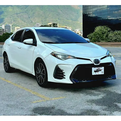 Toyota Corolla SE 2018 Blanco Caracas