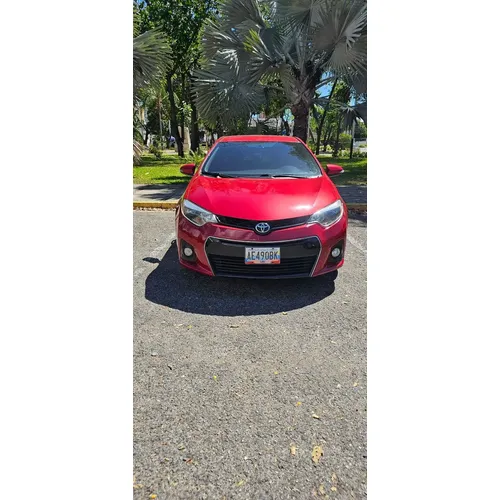 Toyota Corolla SE 2016 Rojo Caracas