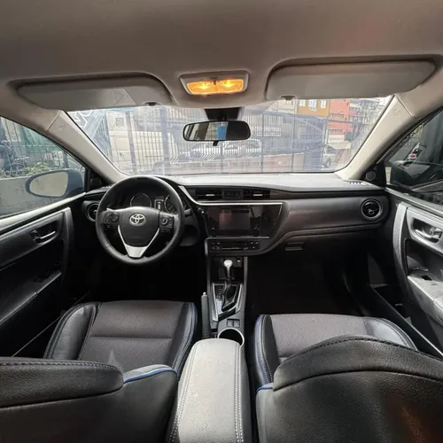 Toyota Corolla SE 2018 Plateado Caracas
