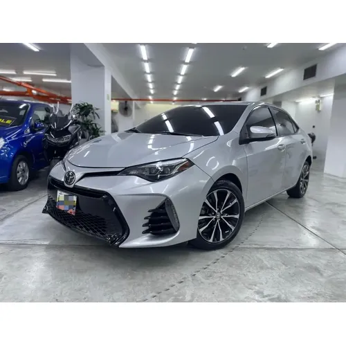 Toyota Corolla SE 2017 Plateado Caracas