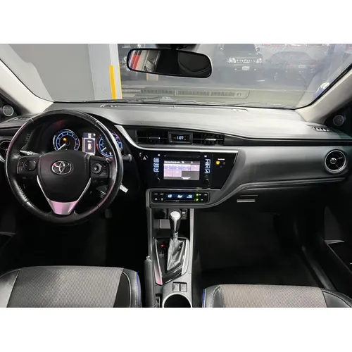 Toyota Corolla SE 2017 Gris Caracas