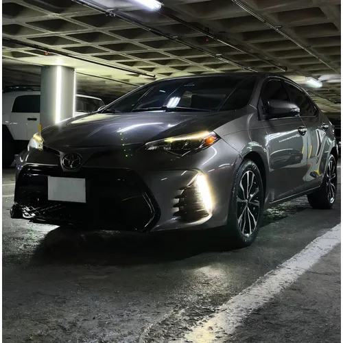 Toyota Corolla SE 2017 Gris Caracas