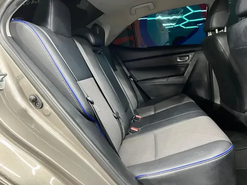 Toyota Corolla SE 2017 Gris Caracas
