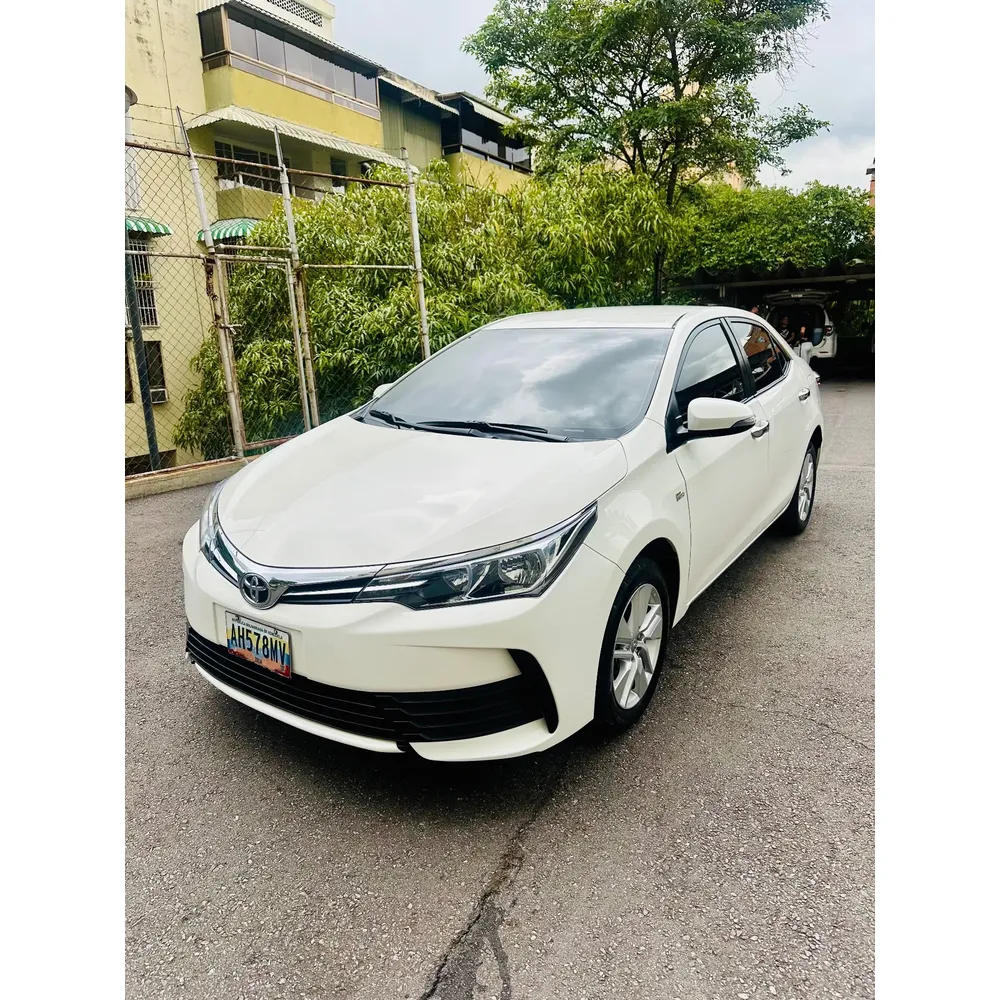 Toyota Corolla SE 2017 Plateado Caracas