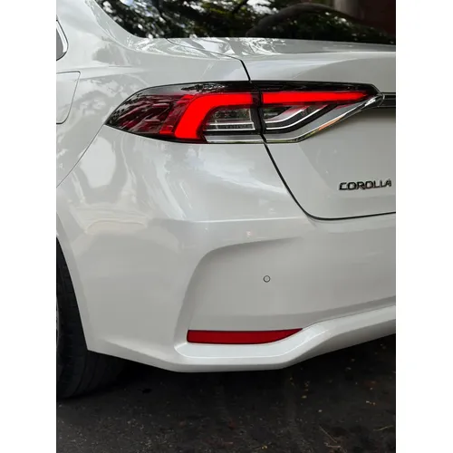 Toyota Corolla SEG 2022 Blanco Caracas