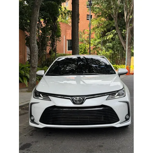 Toyota Corolla SEG 2022 Blanco Caracas