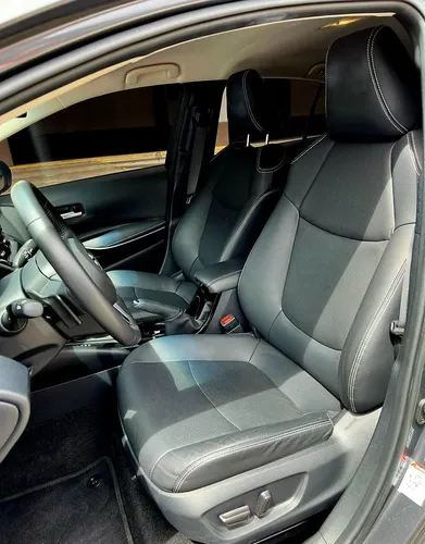 Toyota Corolla SEG 2025 Gris Caracas