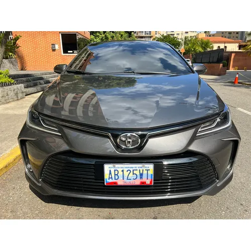 Toyota Corolla SEG 2022 Gris Caracas
