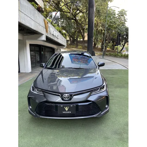 Toyota Corolla SEG 2023 Gris Caracas