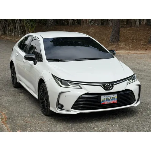 Toyota Corolla SEG 2023 Blanco Caracas