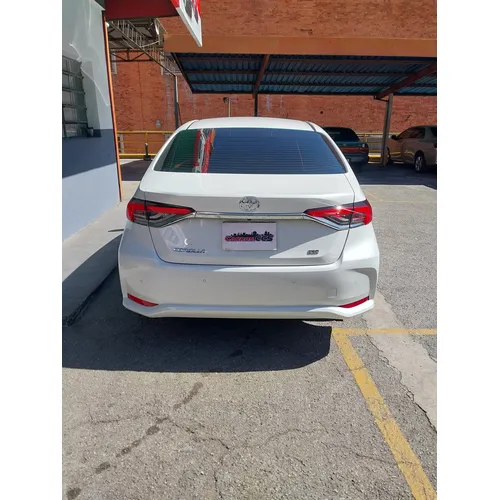 Toyota Corolla Seg 2023 Blanco Caracas