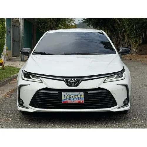 Toyota Corolla SEG 2023 Blanco Caracas