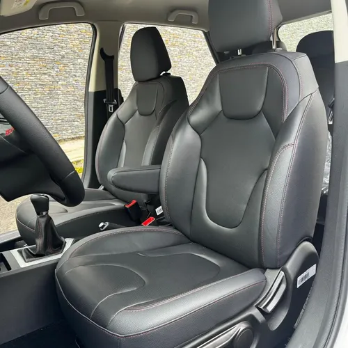 Toyota Corolla SEG 2023 Blanco Caracas