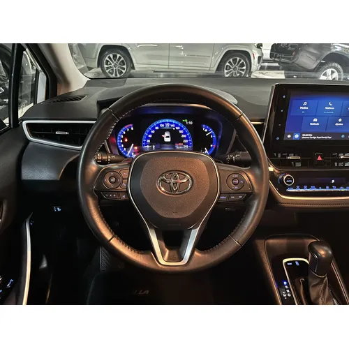 Toyota Corolla SEG 2023 Blanco Caracas