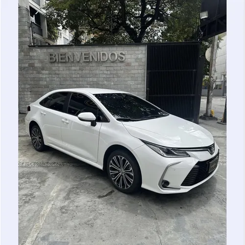 Toyota Corolla Seg 2024 Blanco Caracas