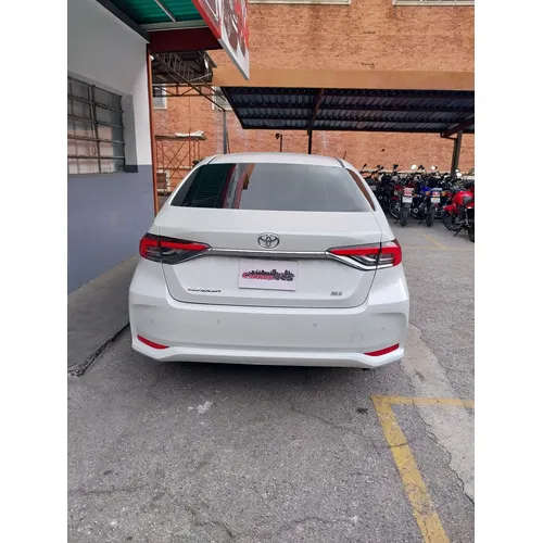 Toyota Corolla SEG 2024 Blanco Caracas