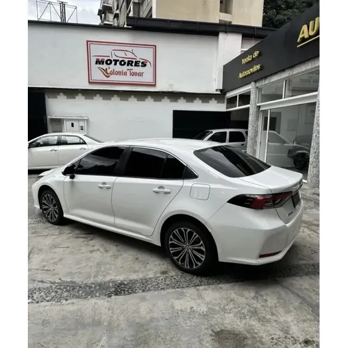 Toyota Corolla SEG 2024 Blanco Caracas