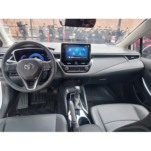 Toyota Corolla SEG 2024 Blanco Caracas