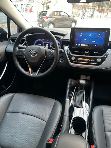 Toyota Corolla SEG 2024 Gris Caracas