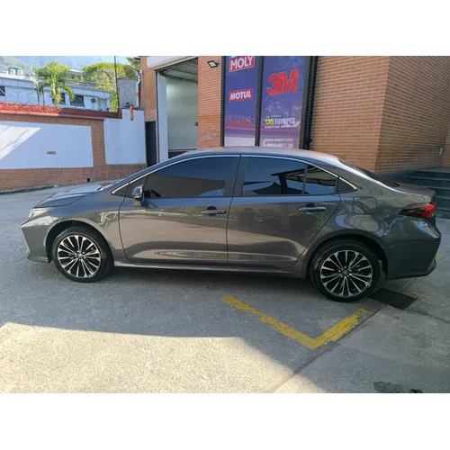 Toyota Corolla Seg 2025 Gris Caracas
