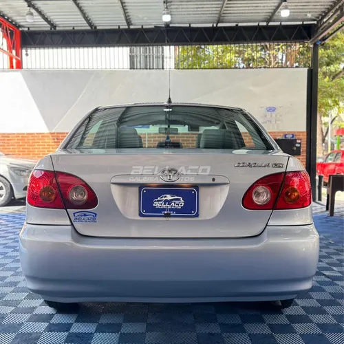 Toyota Corolla Sensación 2004 Plateado Caracas