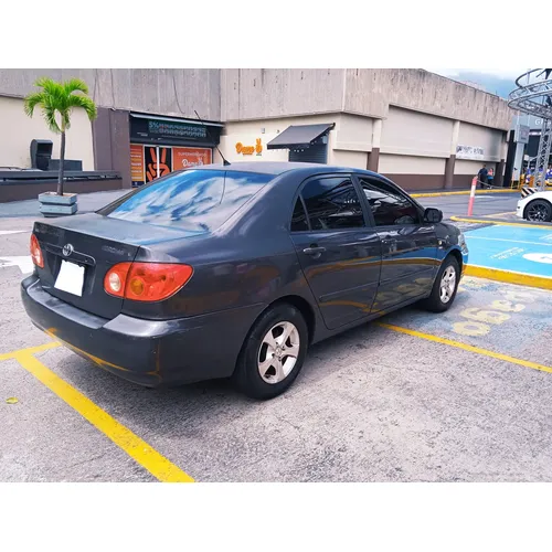 Toyota Corolla 2005 Gris Caracas