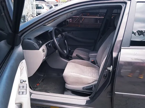 Toyota Corolla 2005 Gris Caracas