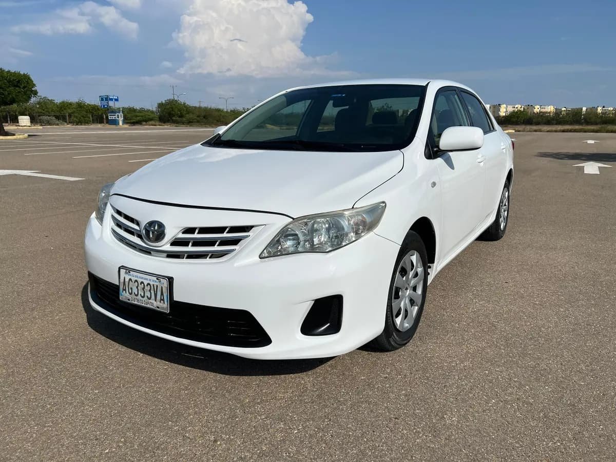 Toyota Corolla XLi 2012 Automático Blanco