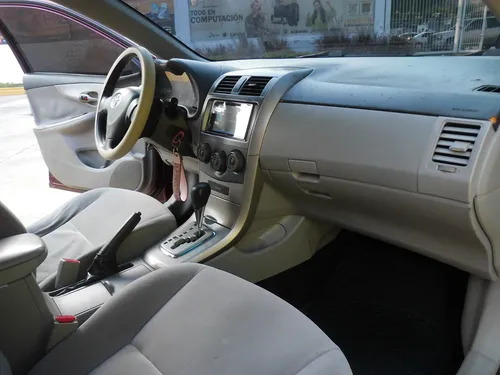 Toyota Corolla XEI 2010 Rojo Girardot