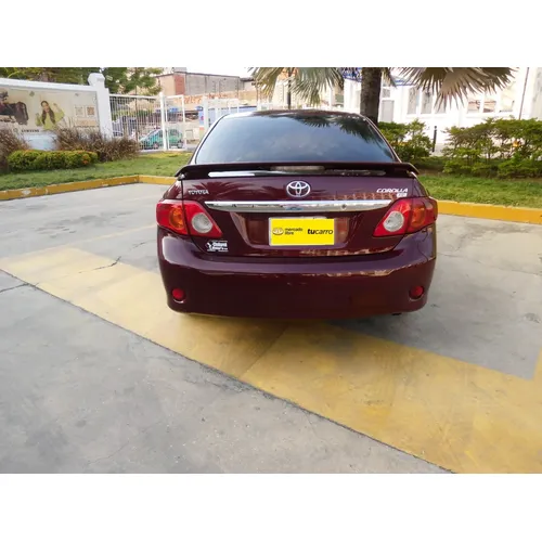 Toyota Corolla XEI 2010 Rojo Girardot