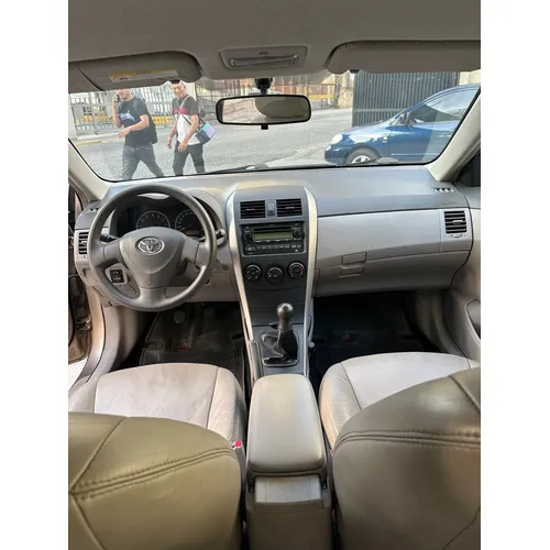 Toyota Corolla XEI 2009 Beige Caracas
