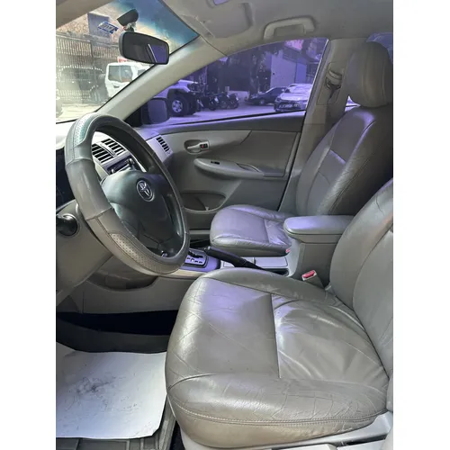 Toyota Corolla XEI 2010 Beige Caracas
