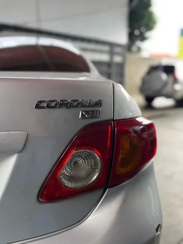 Toyota Corolla XEI 2011 Plateado Caracas