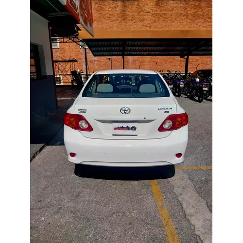 Toyota Corolla XEI 2011 Blanco Caracas