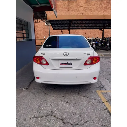 Toyota Corolla XEI 2011 Blanco Caracas